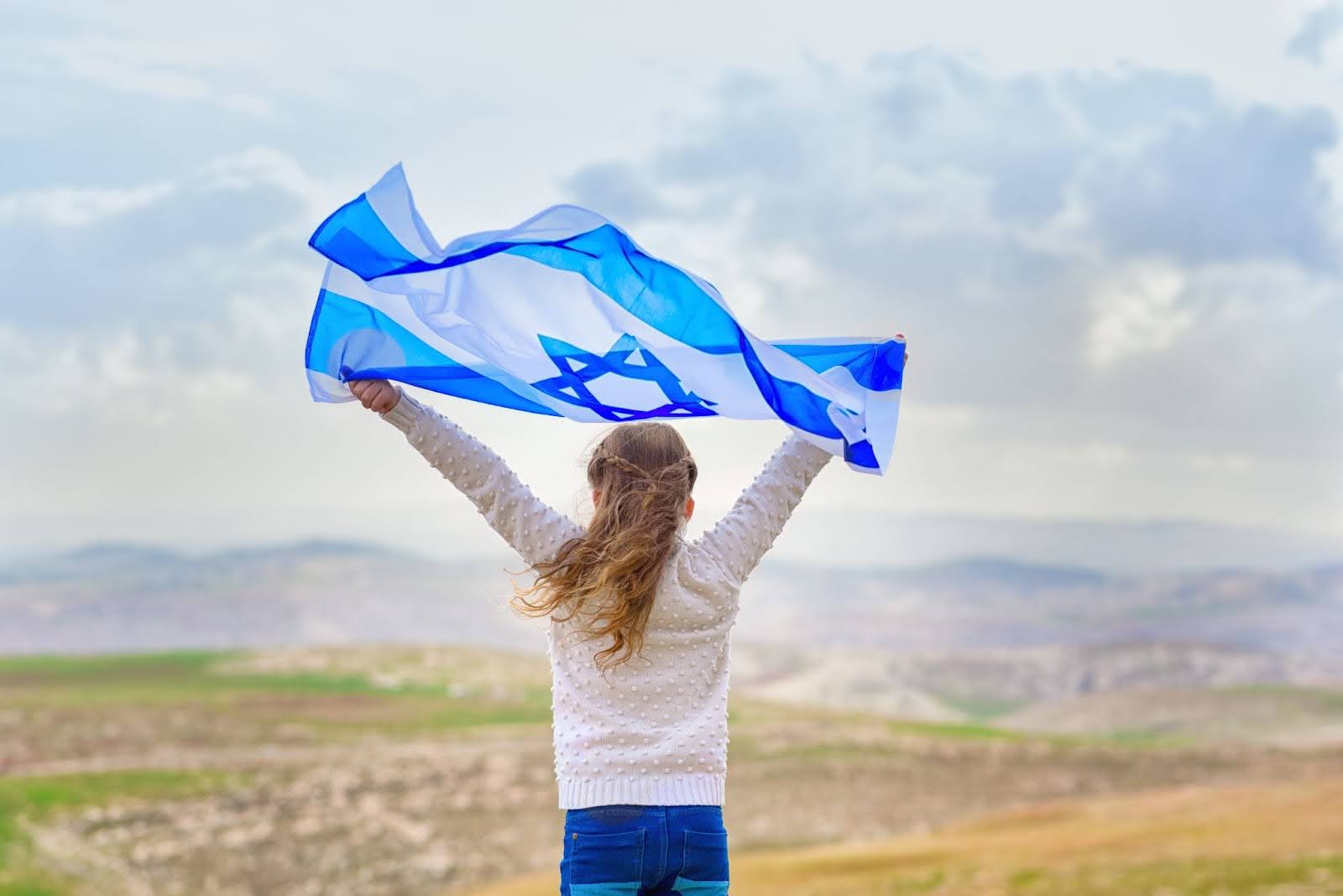זמן טוב לברך על בוא האביב וההבטחה להתחדשות שהוא מביא עימו לישראל.