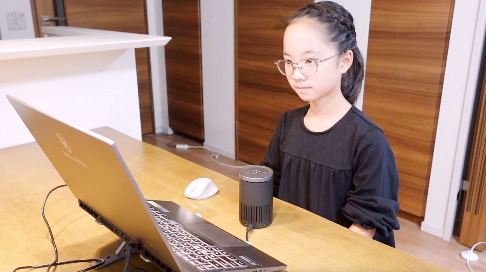 英語レッスン受講をしているりっちゃん